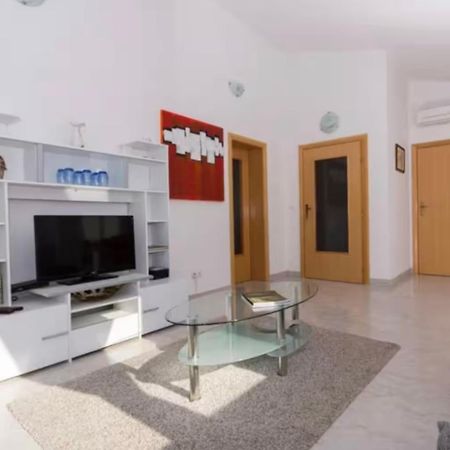 טרוגיר Apartmani Attila מראה חיצוני תמונה