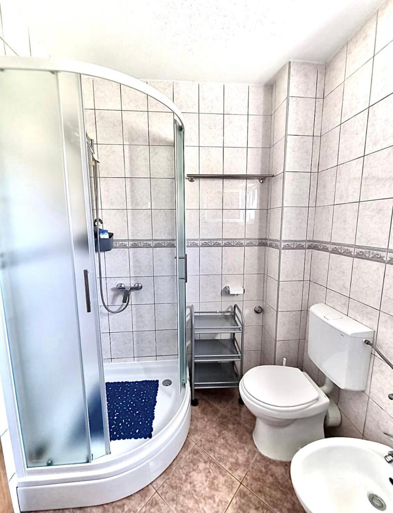 טרוגיר Apartmani Attila מראה חיצוני תמונה